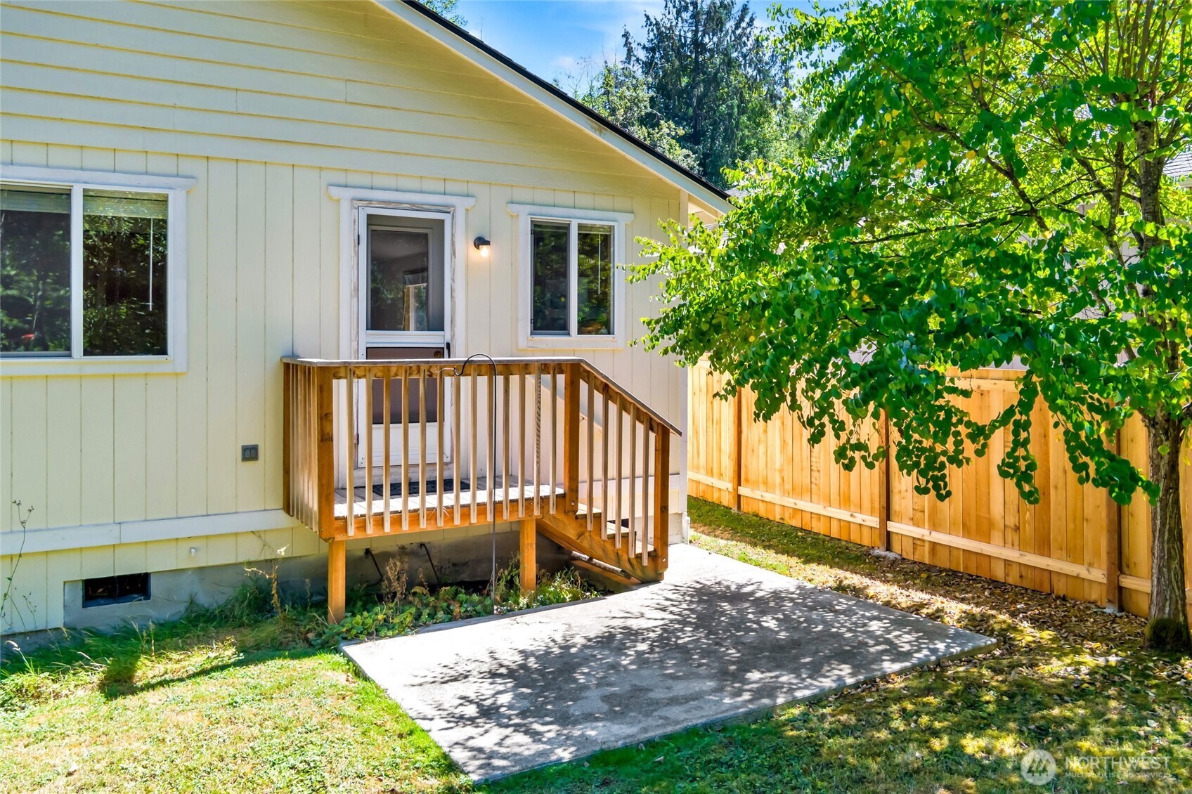 6226 77th Drive NE