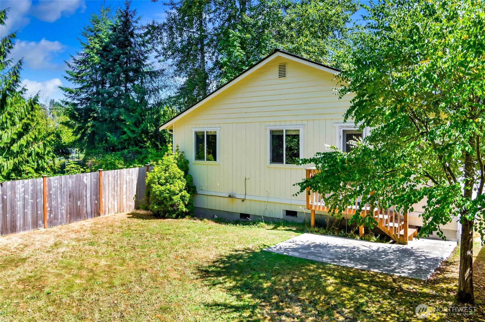 6226 77th Drive NE