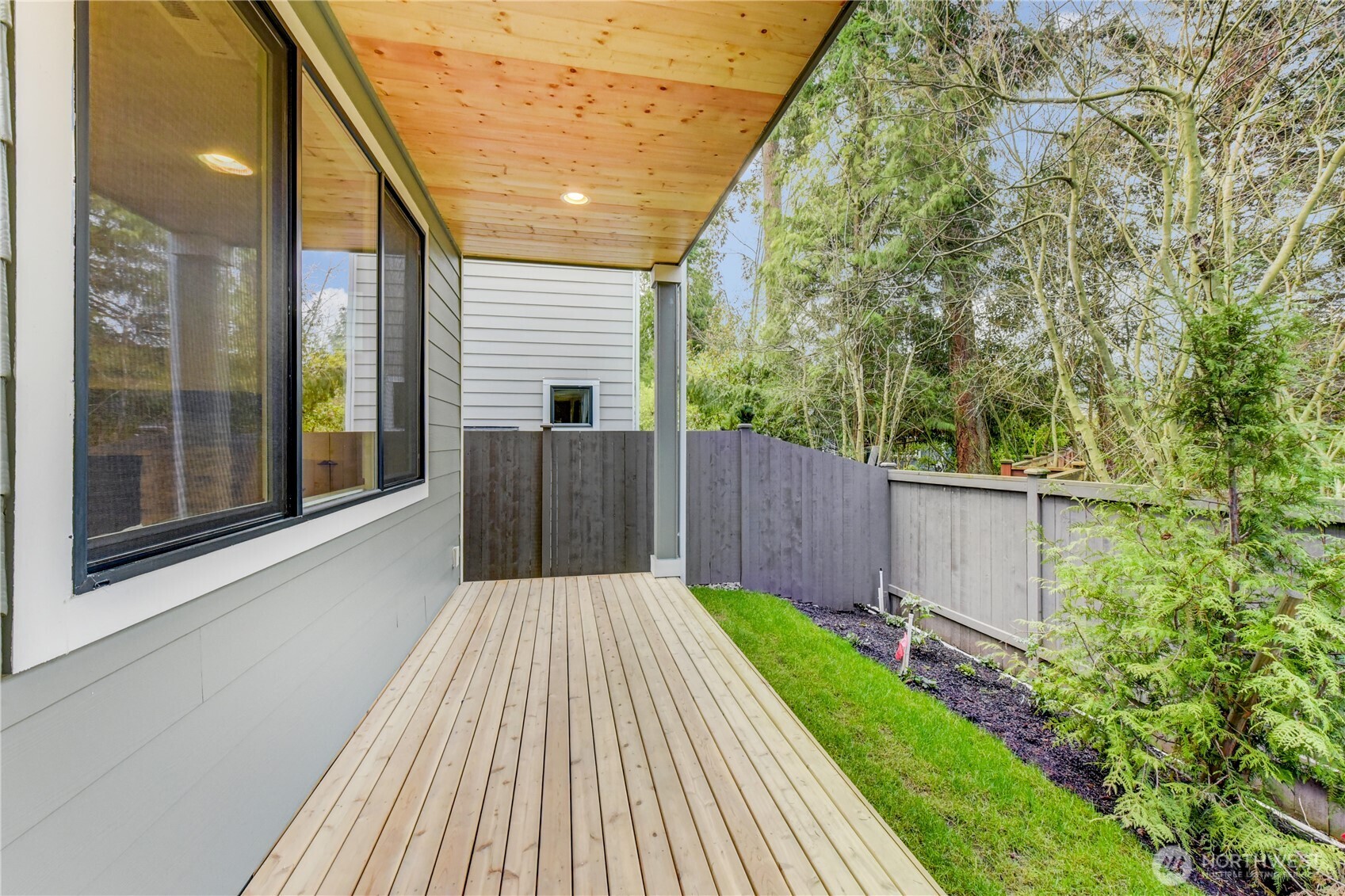 19220 Meridian Drive SE Unit: CW 08