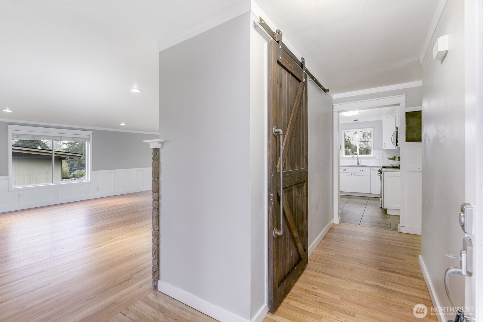 2425 Whitechuck Drive