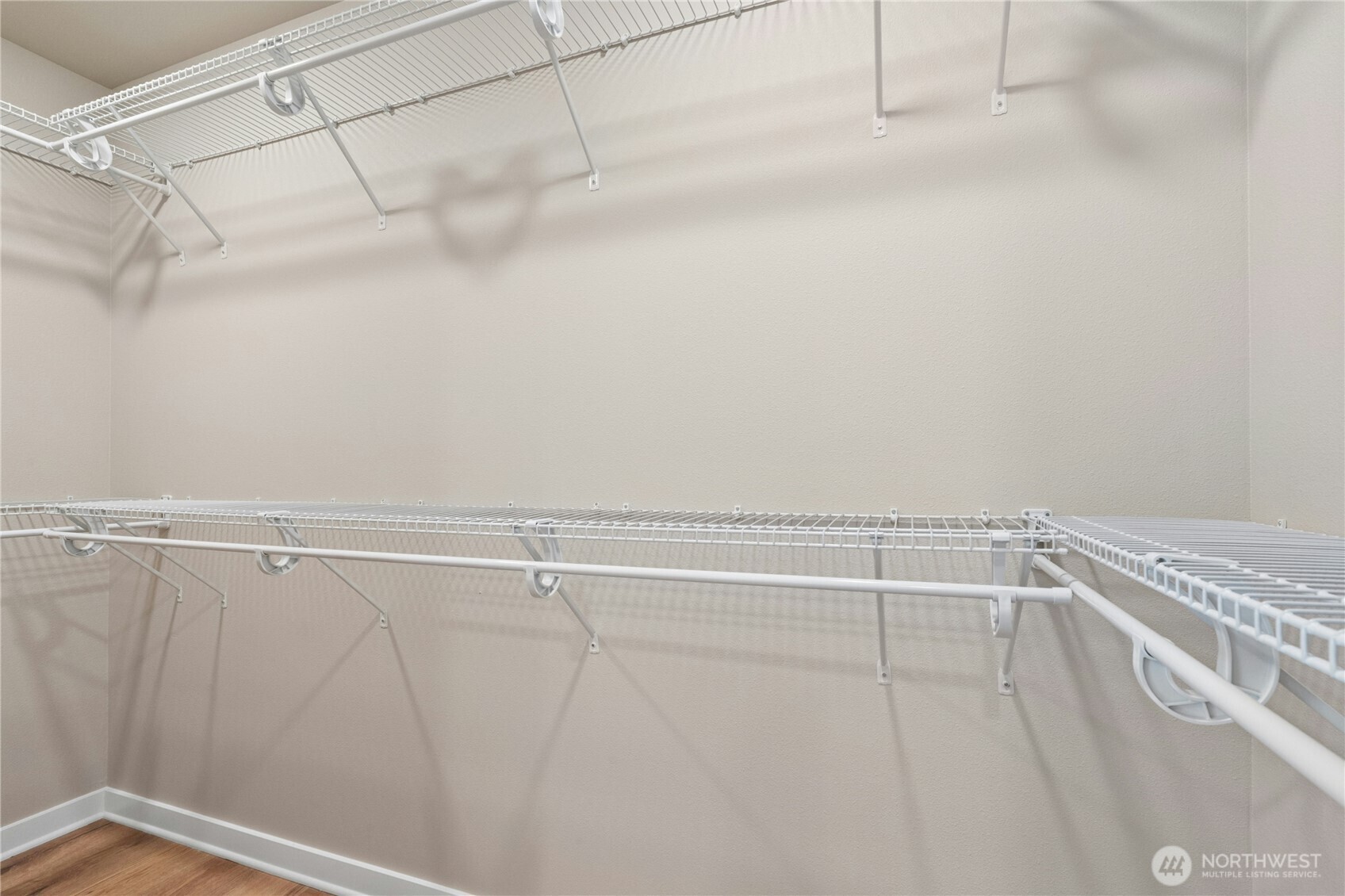 13730 Manor Way Unit: J6