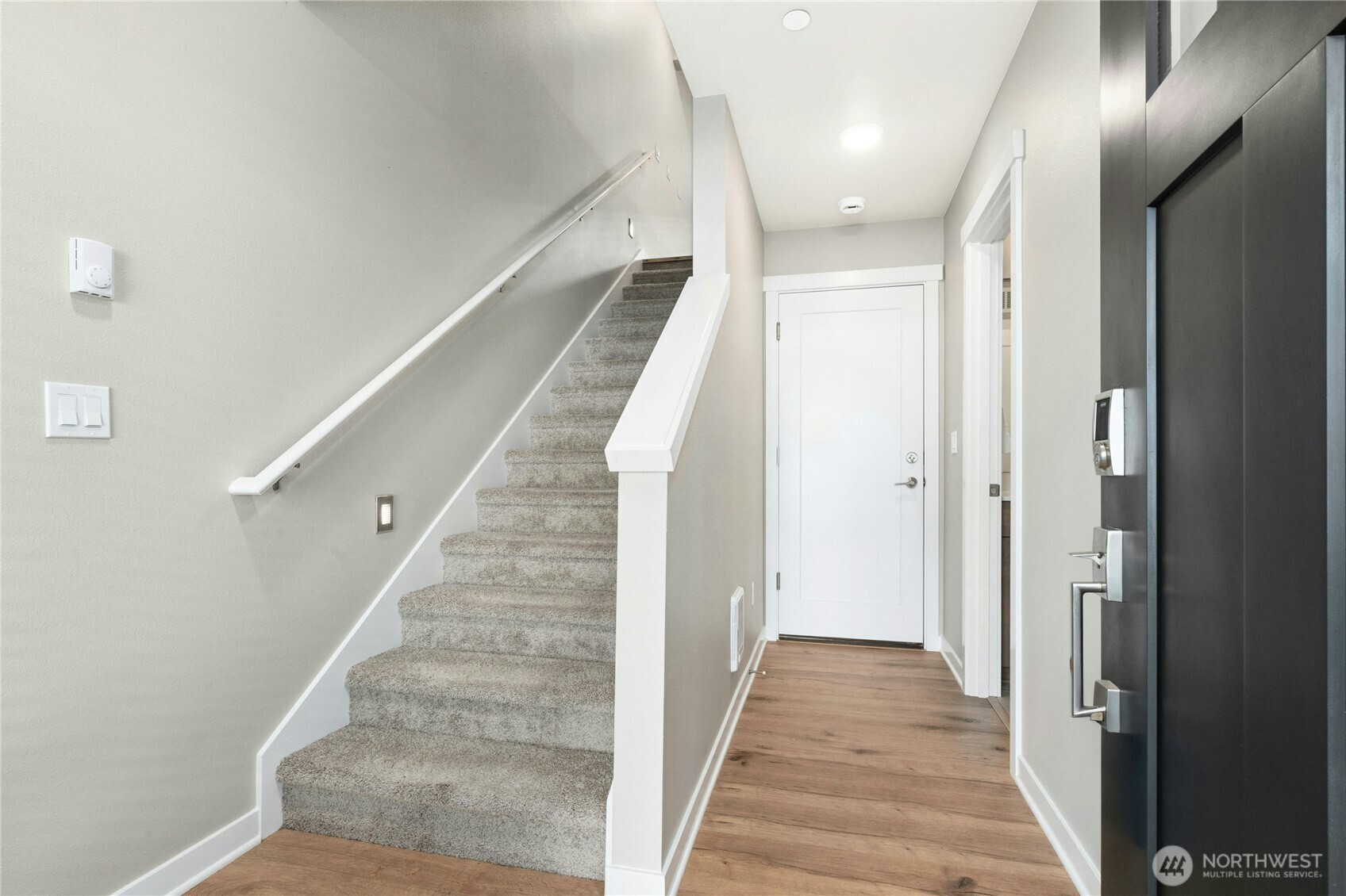 13730 Manor Way Unit: J6