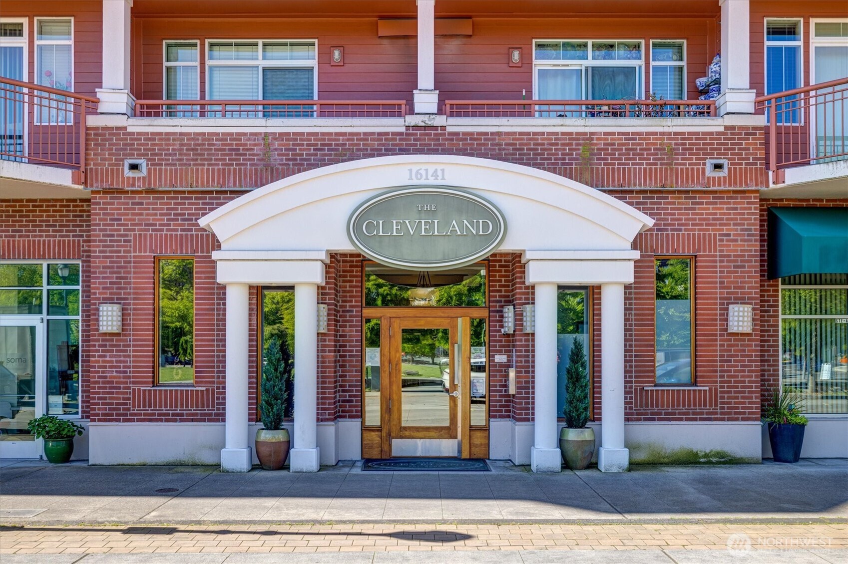 16141 Cleveland Street Unit: 212