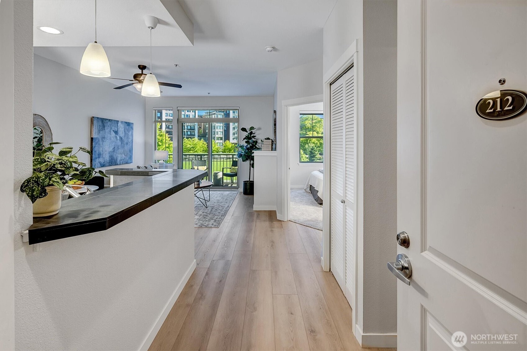 16141 Cleveland Street Unit: 212