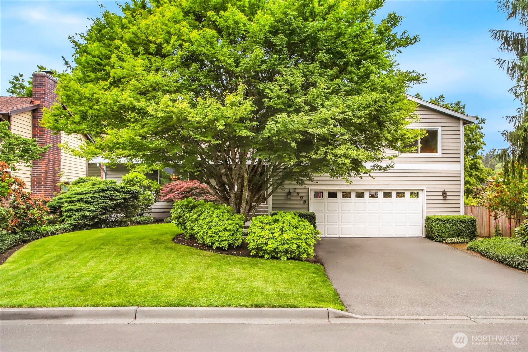 3908 NE 103rd Street