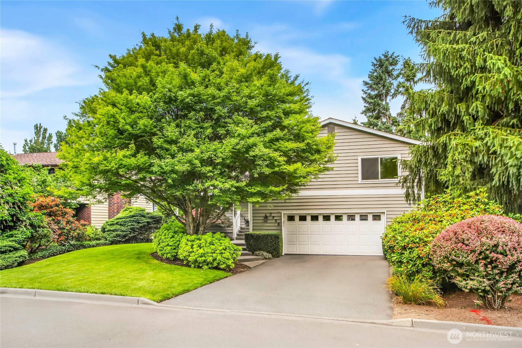 3908 NE 103rd Street