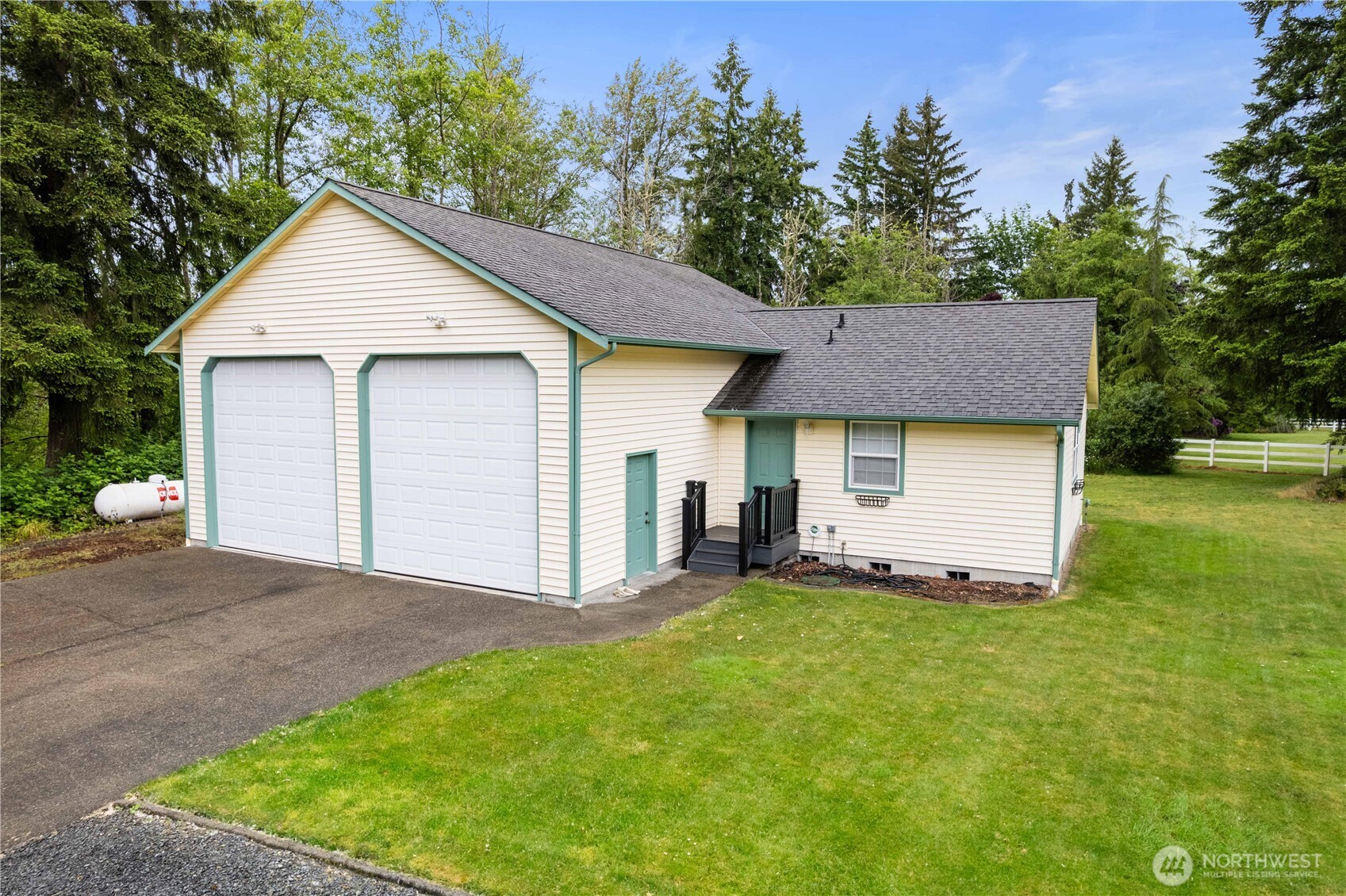 27314 152nd Avenue E