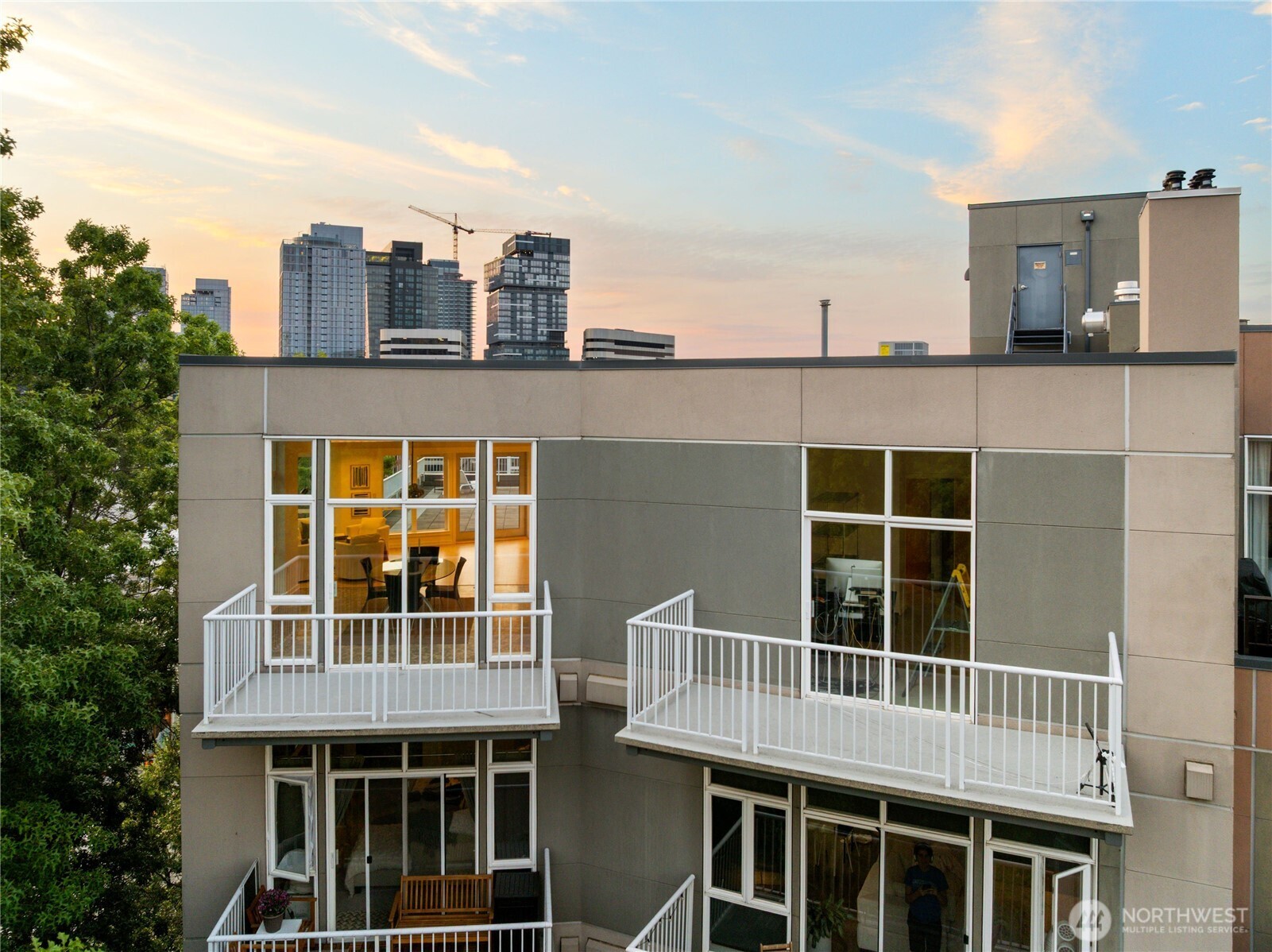 303 E Pike Street Unit: PH1