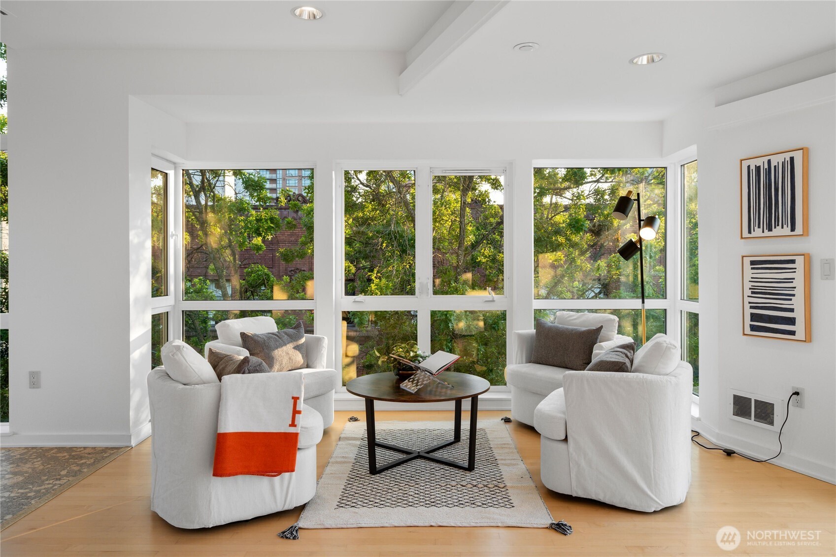 303 E Pike Street Unit: PH1