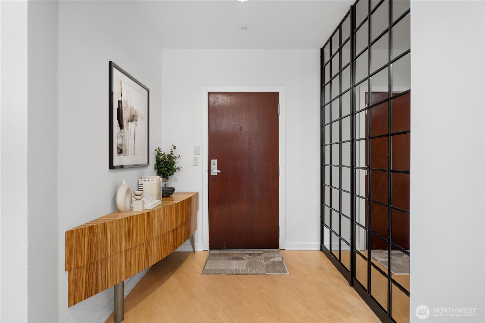 303 E Pike Street Unit: PH1