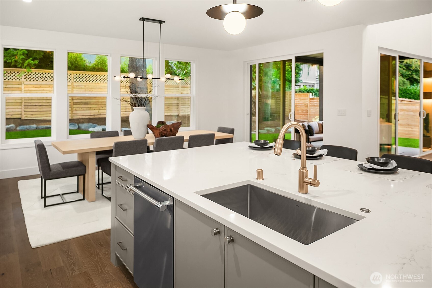 2643 106th Avenue NE