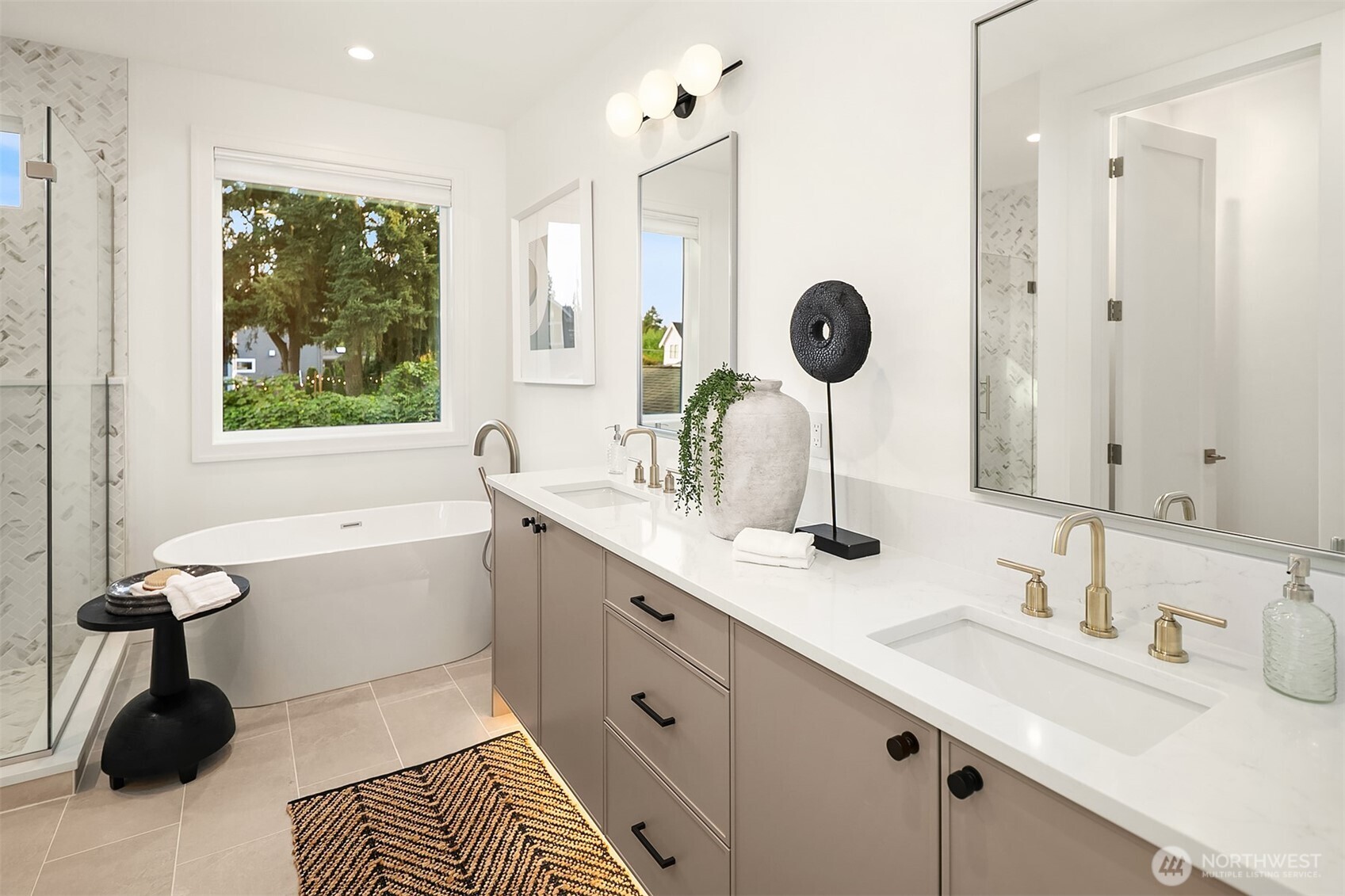 2643 106th Avenue NE