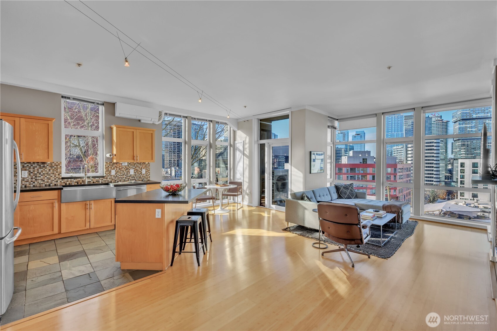 303 E Pike Street Unit: 603