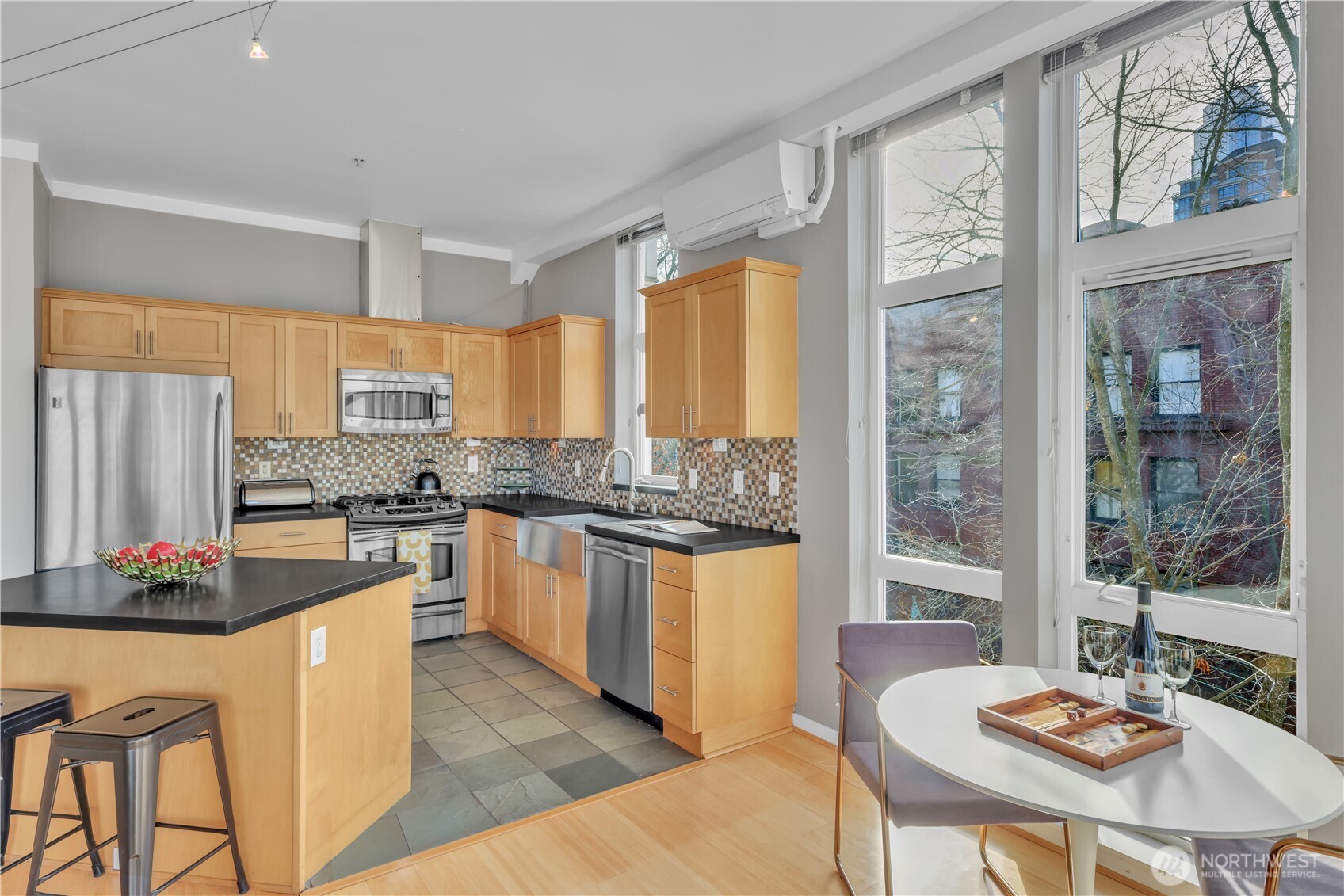 303 E Pike Street Unit: 603