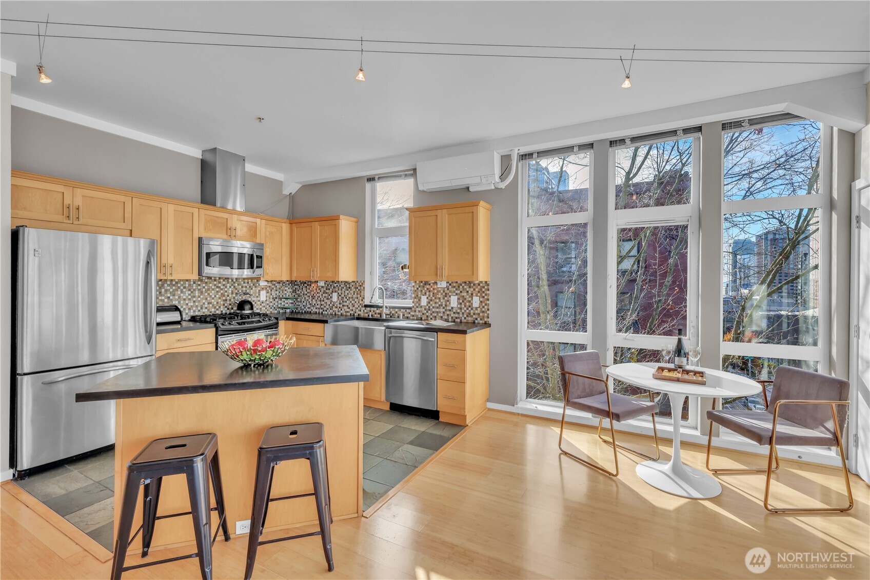 303 E Pike Street Unit: 603