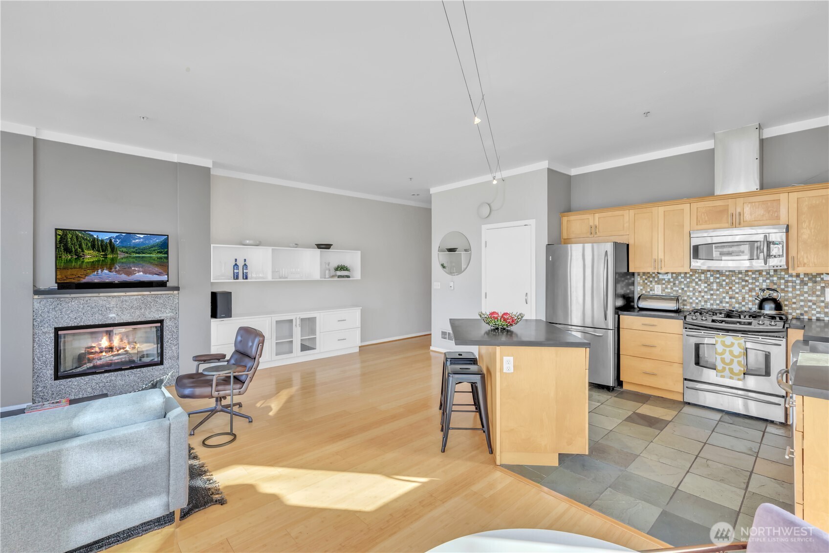 303 E Pike Street Unit: 603