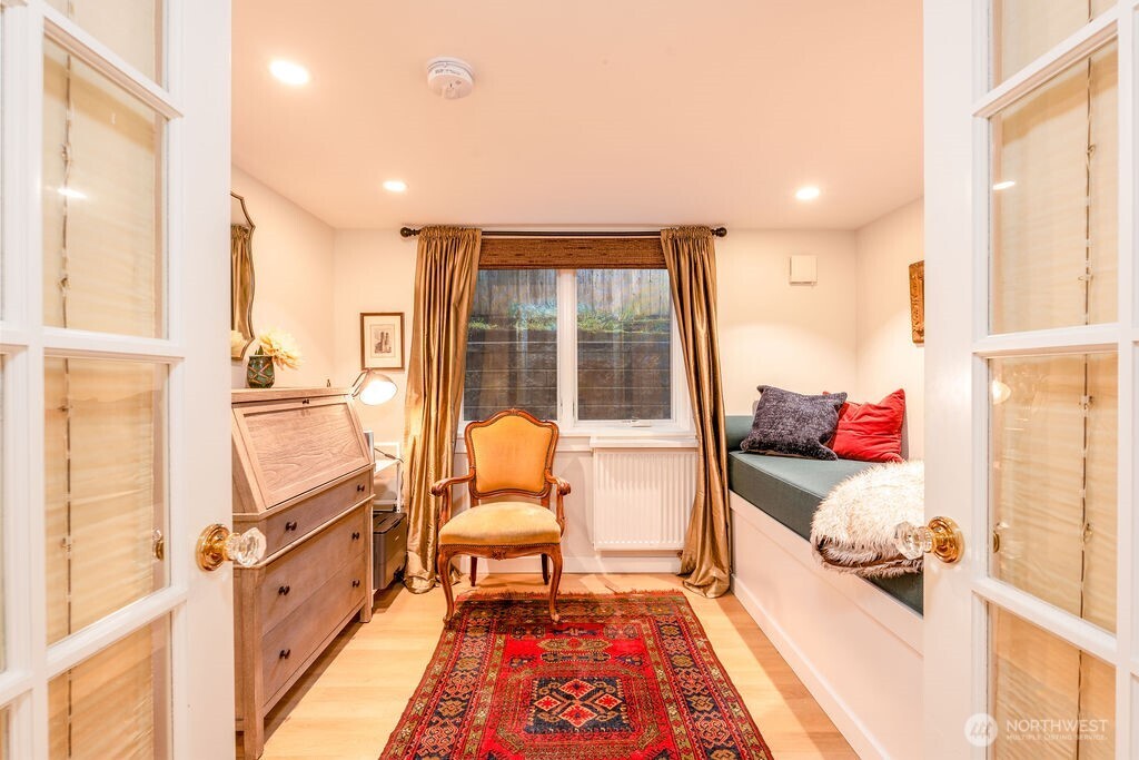106 NE 46th Street