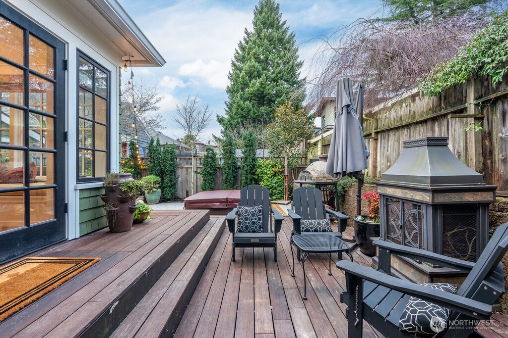 106 NE 46th Street