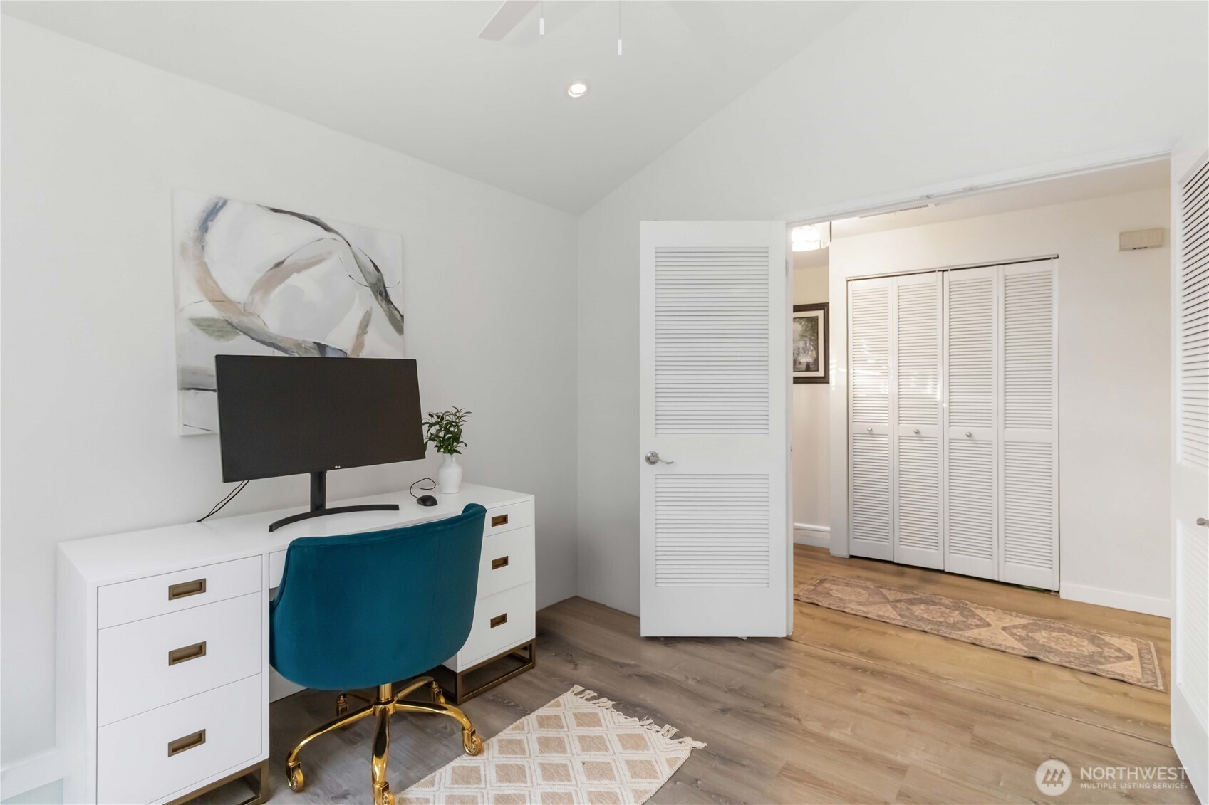 112 141st Place NE Unit: 10B