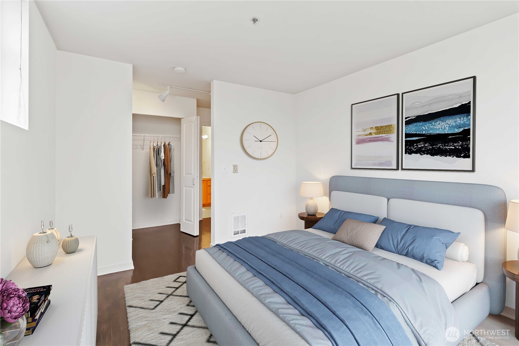 300 110th Avenue NE Unit: 610