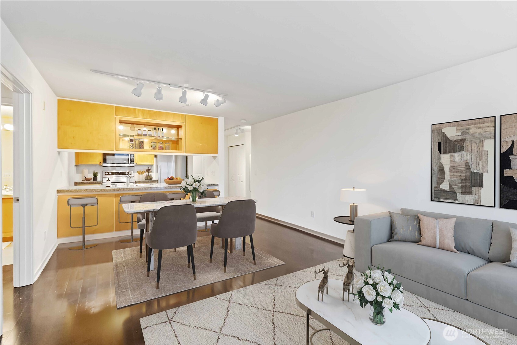 300 110th Avenue NE Unit: 610