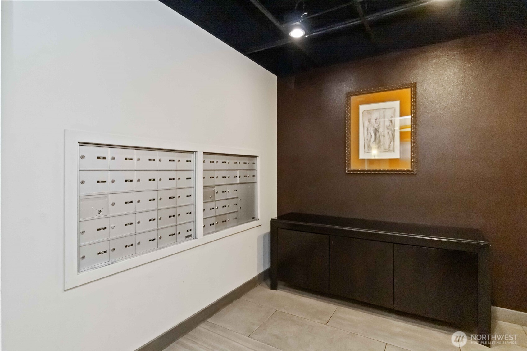 300 110th Avenue NE Unit: 610