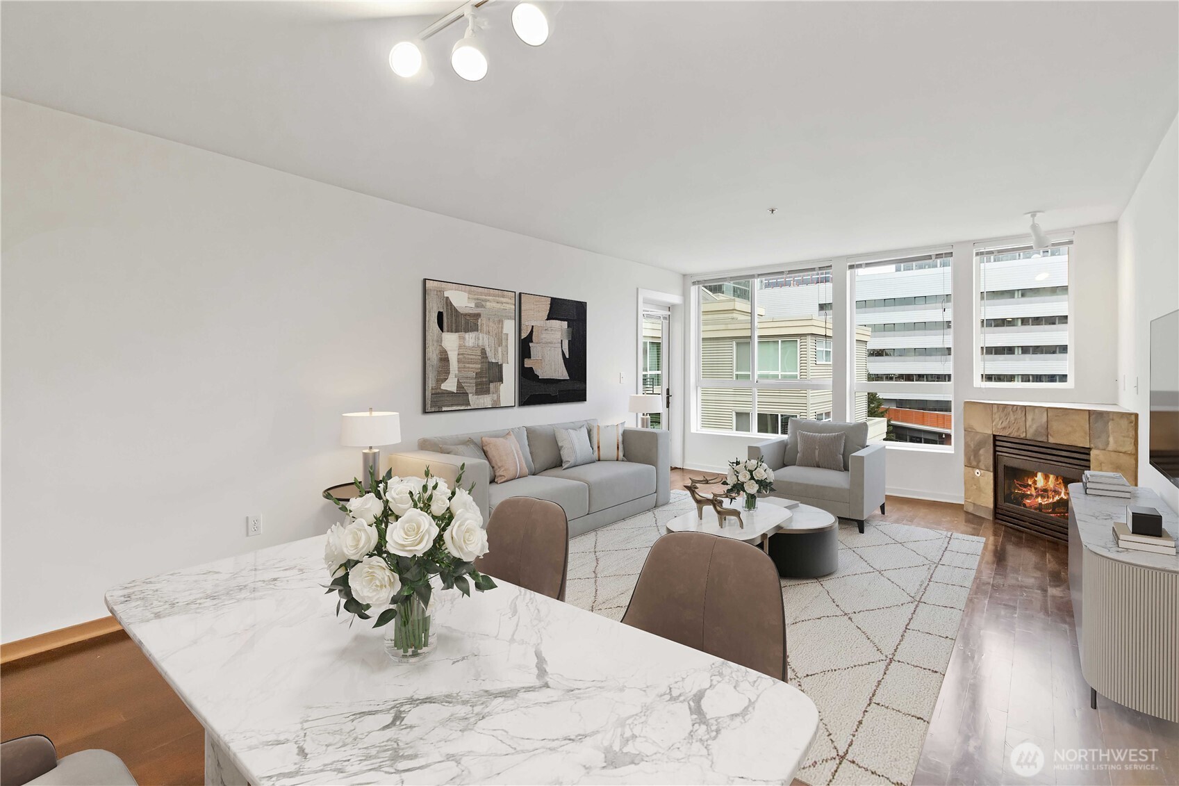 300 110th Avenue NE Unit: 610