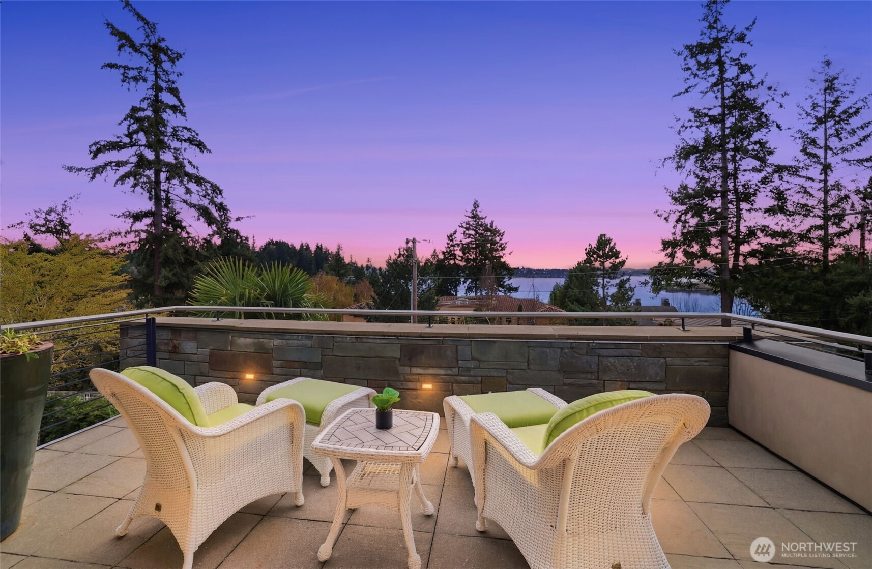 9632 Lake Washington Blvd NE