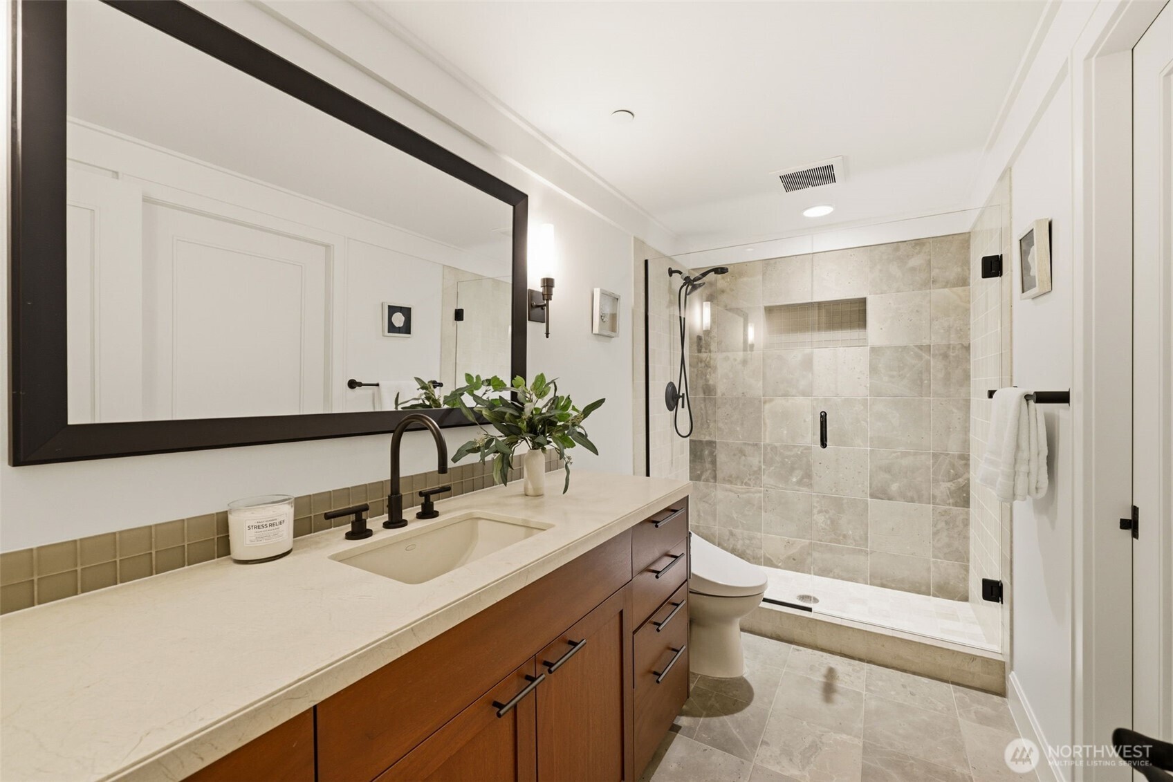 9632 Lake Washington Blvd NE