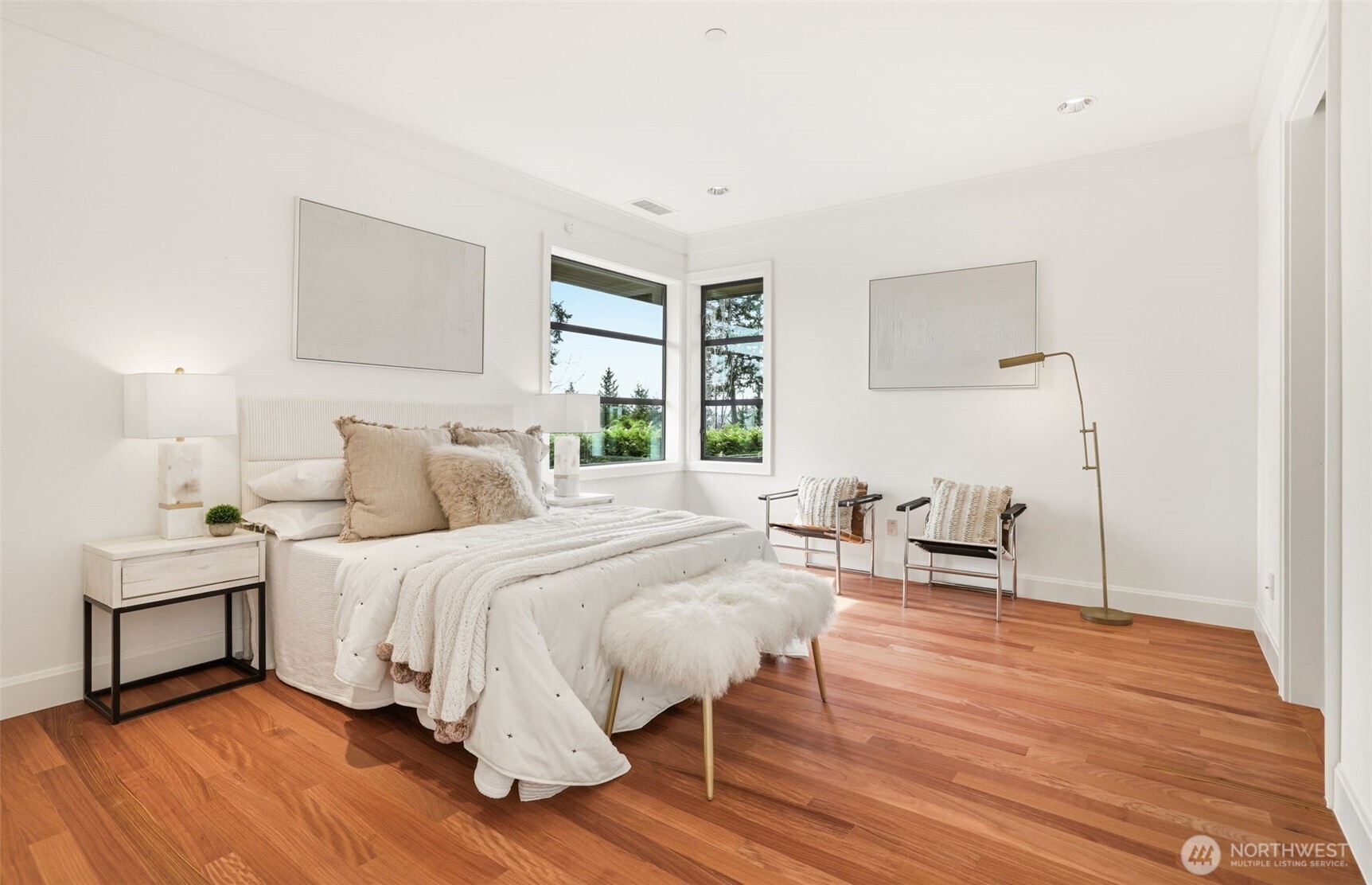 9632 Lake Washington Blvd NE