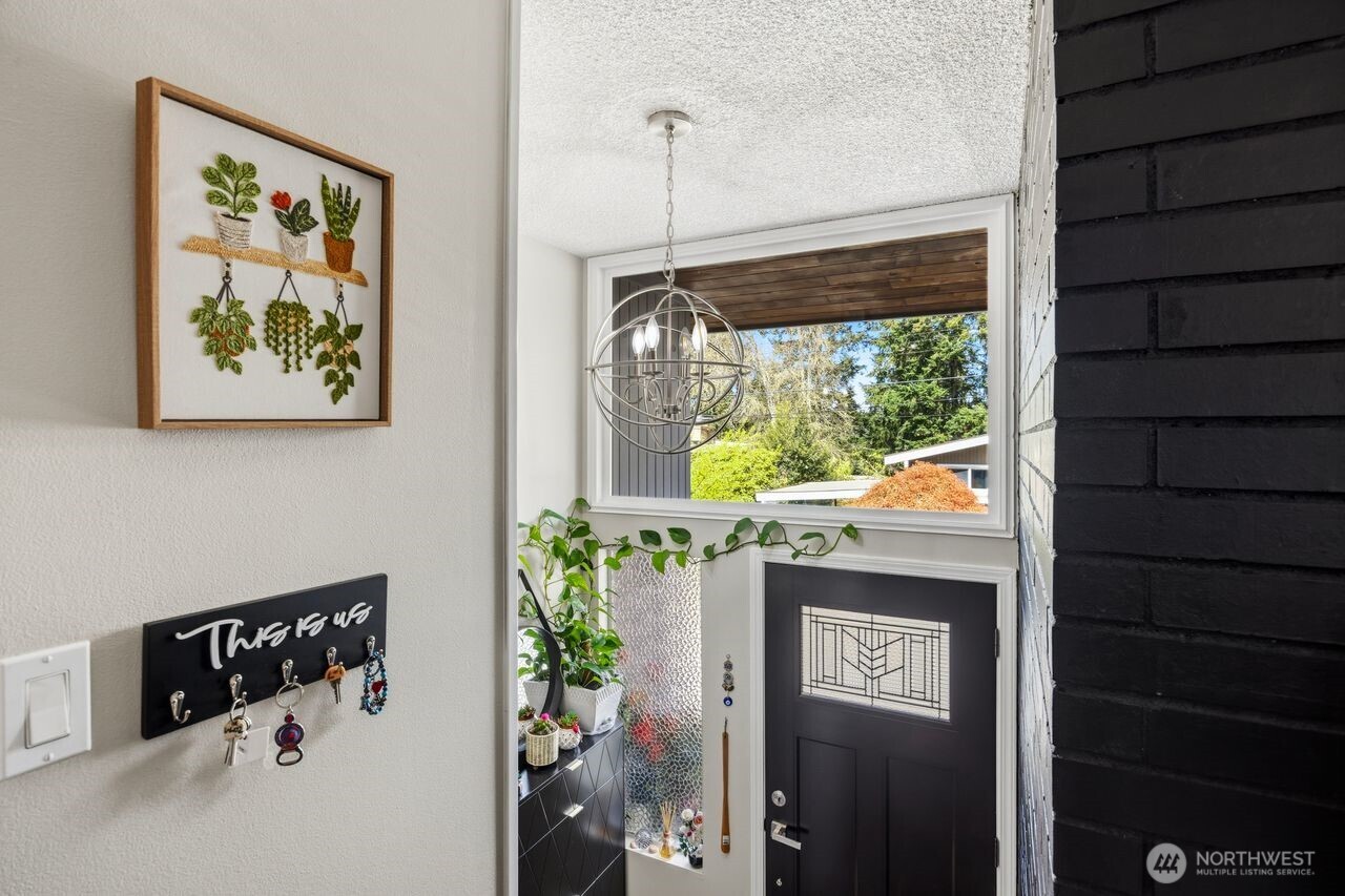 2127 N 149 Lane Unit: 1