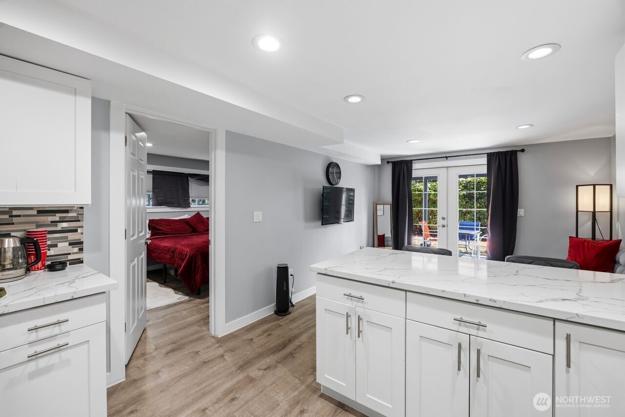 2127 N 149 Lane Unit: 1