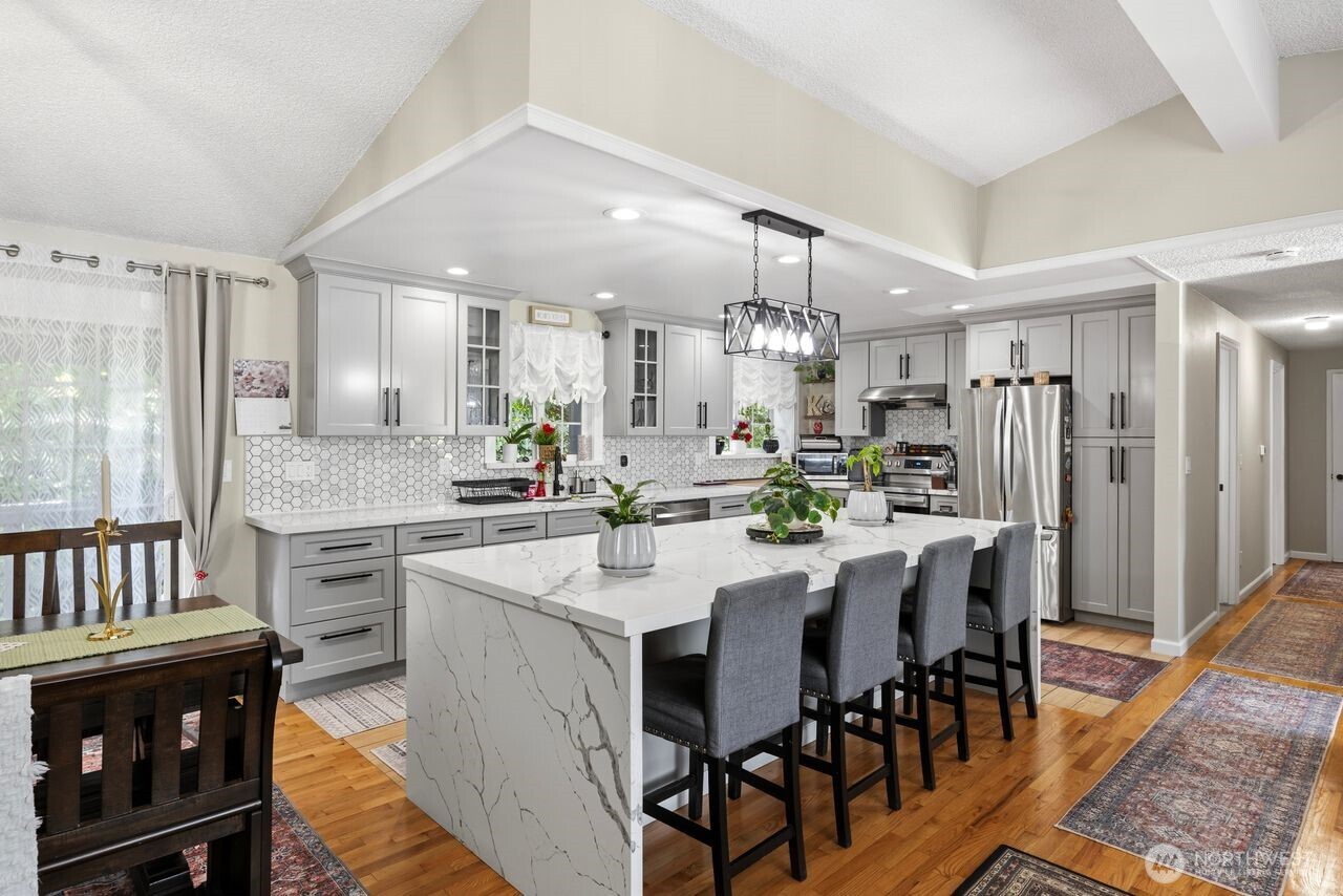 2127 N 149 Lane Unit: 1