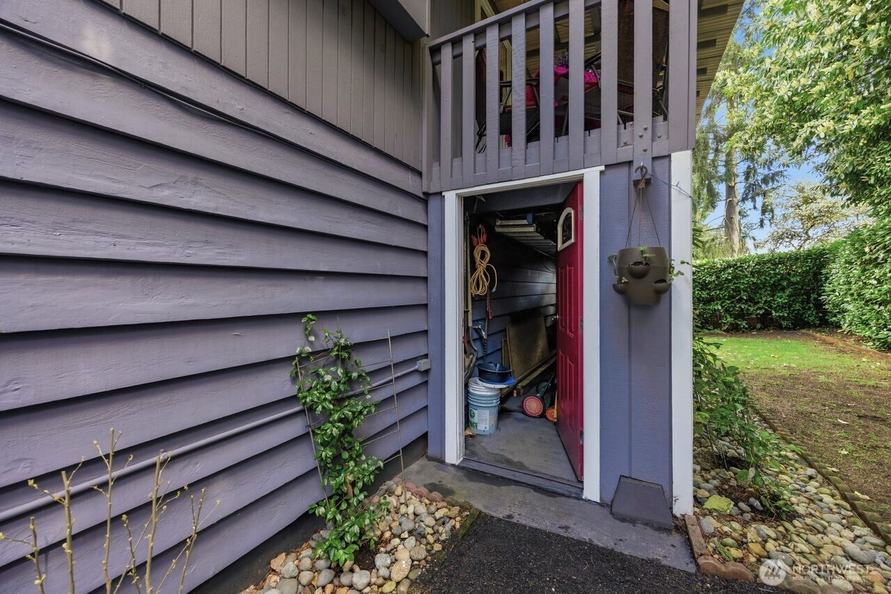 2127 N 149 Lane Unit: 1