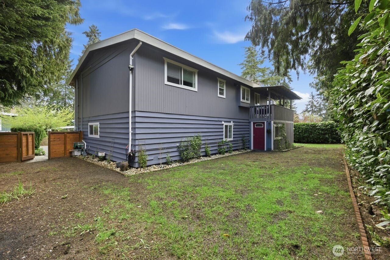 2127 N 149 Lane Unit: 1