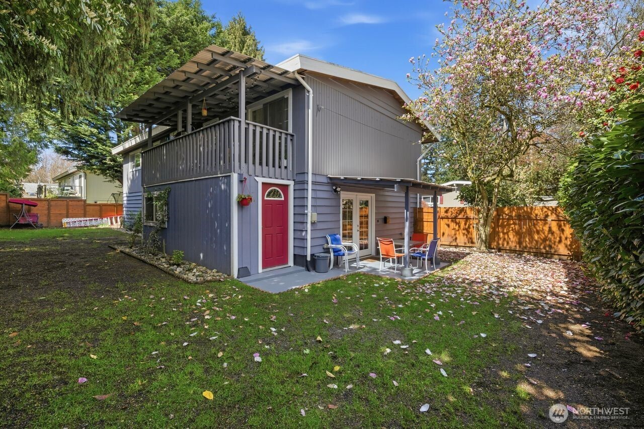 2127 N 149 Lane Unit: 1