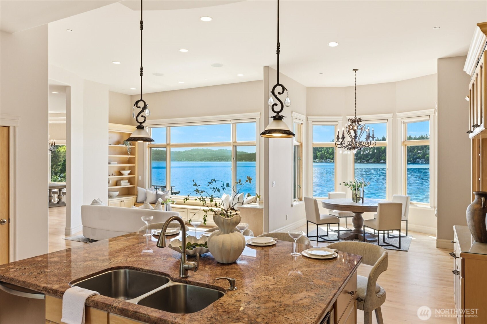 2837 E Lake Sammamish Parkway NE
