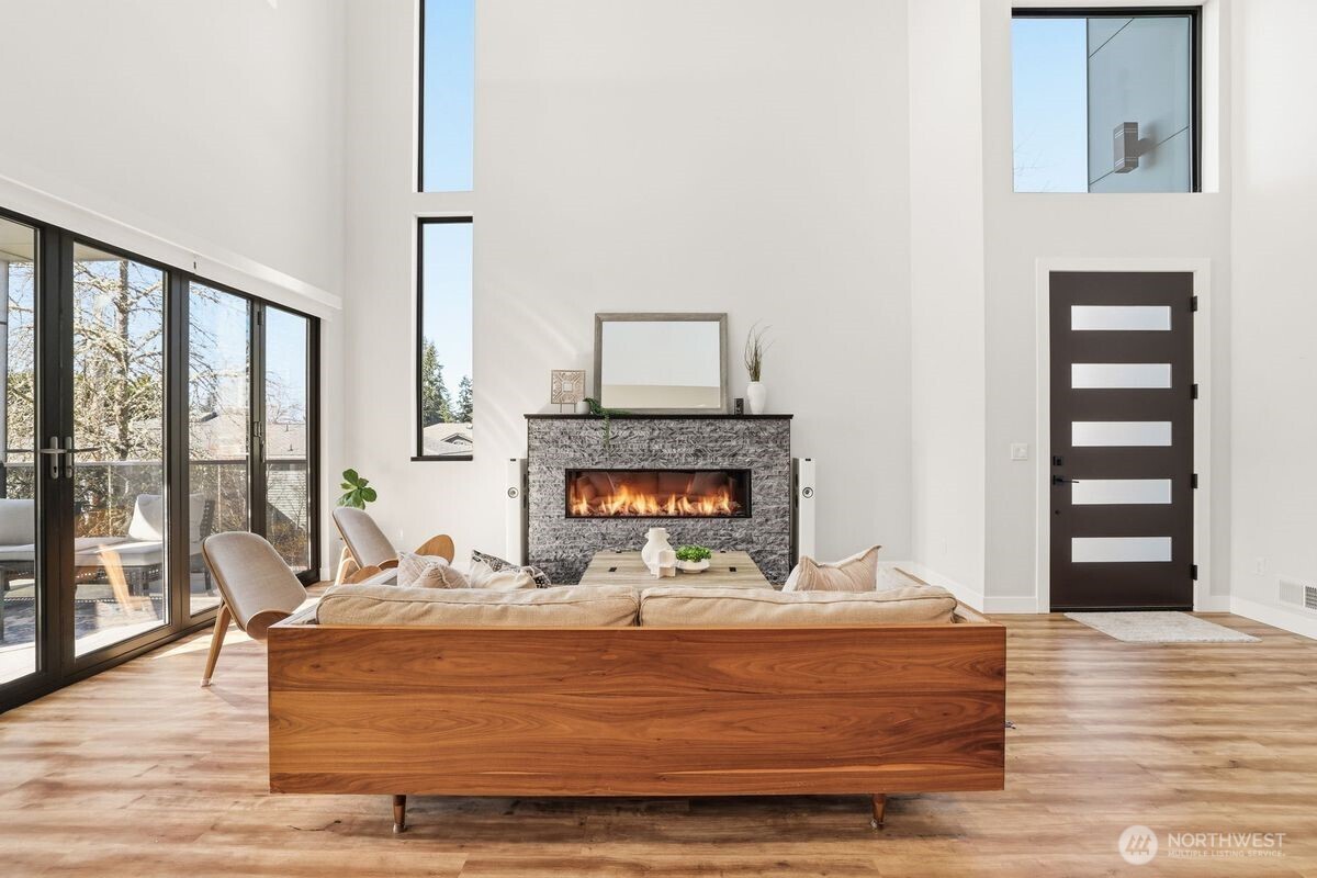 18111 84th Avenue W