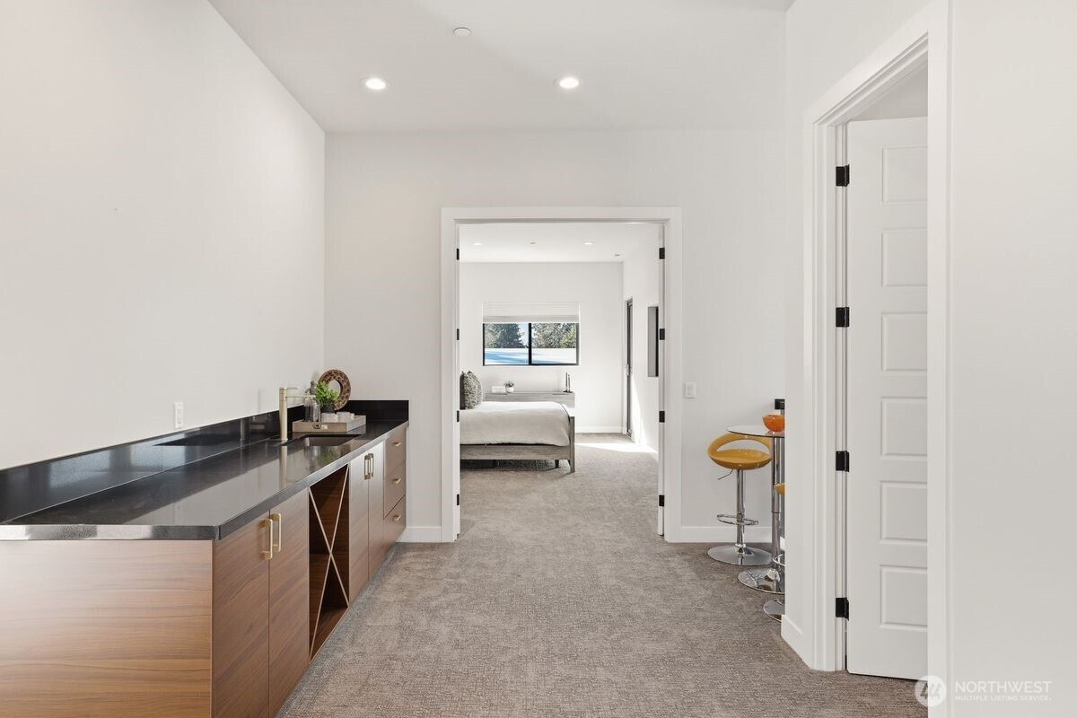 18111 84th Avenue W