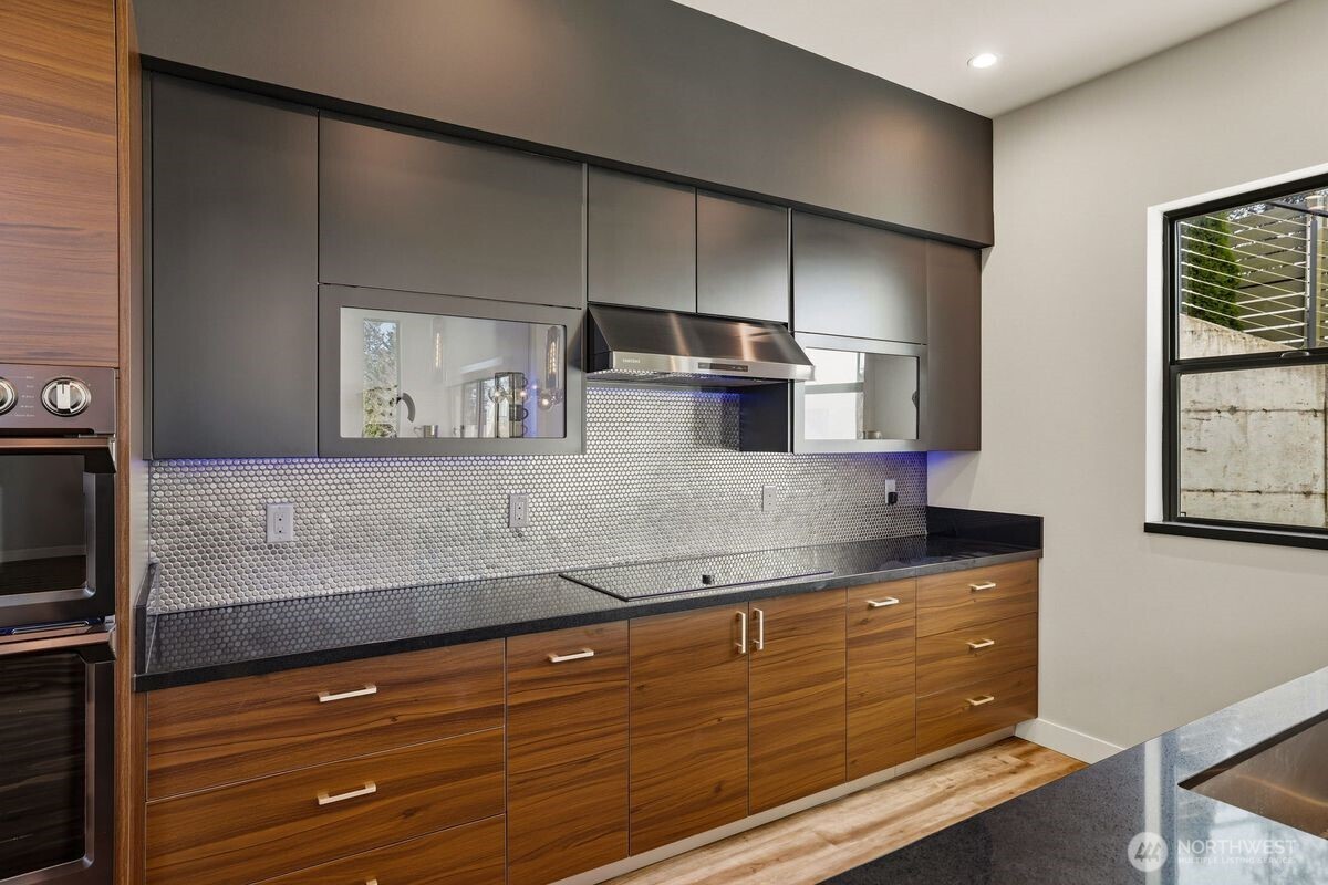 18111 84th Avenue W