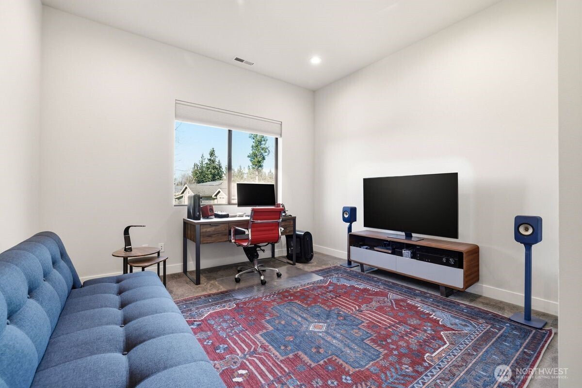 18111 84th Avenue W