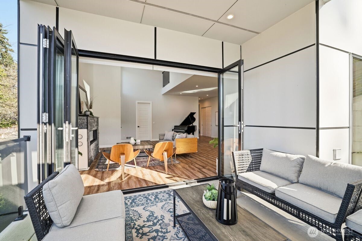18111 84th Avenue W
