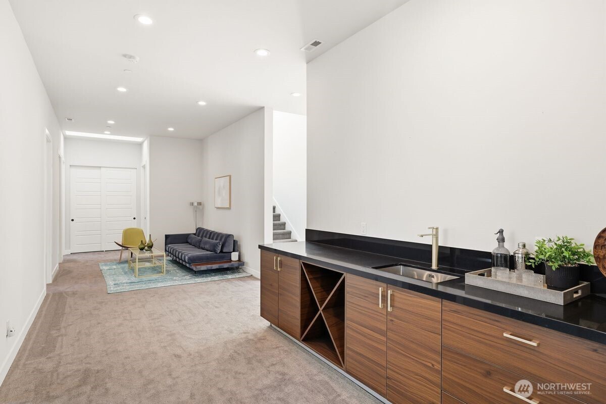 18111 84th Avenue W