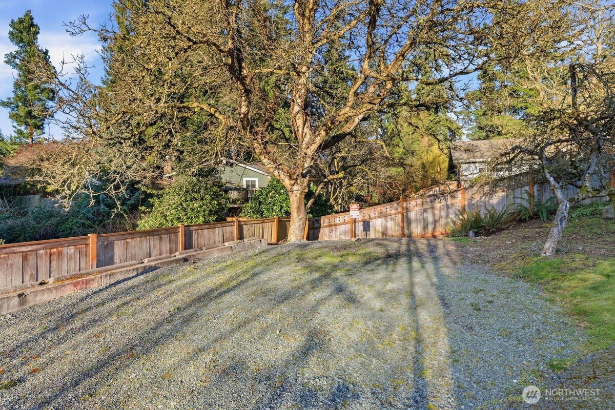 18111 84th Avenue W