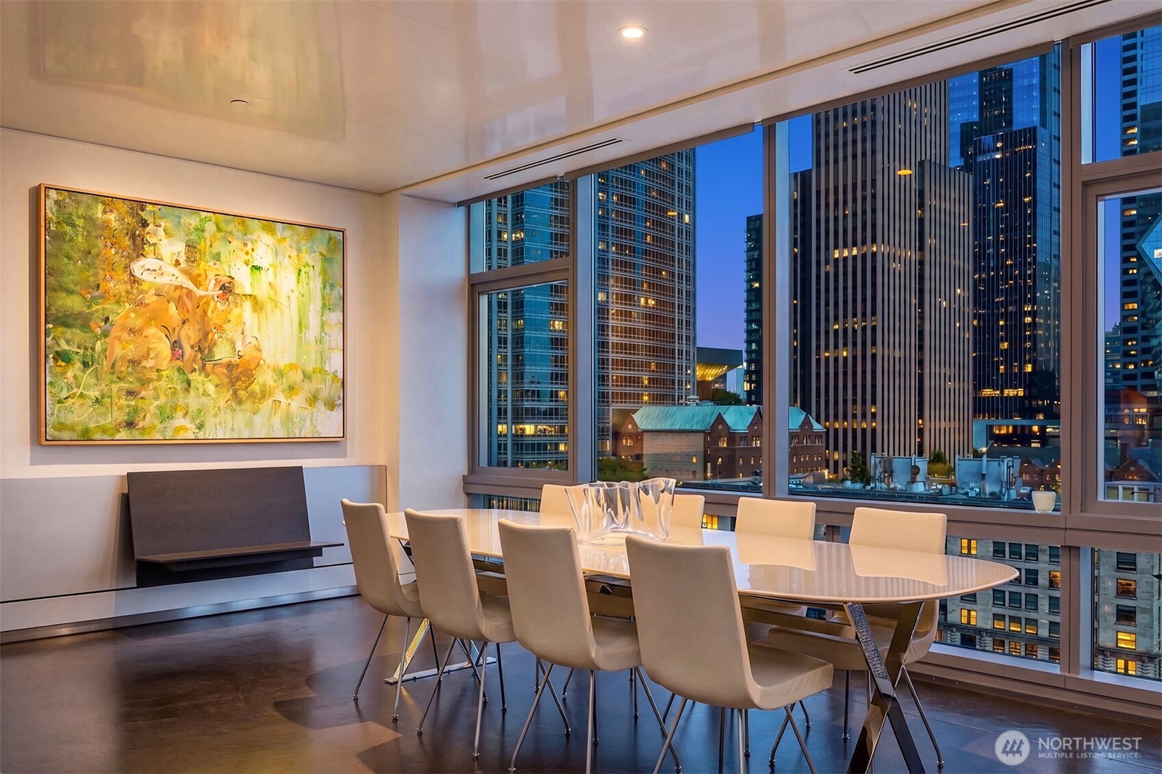 715 2nd Avenue Unit: 1505