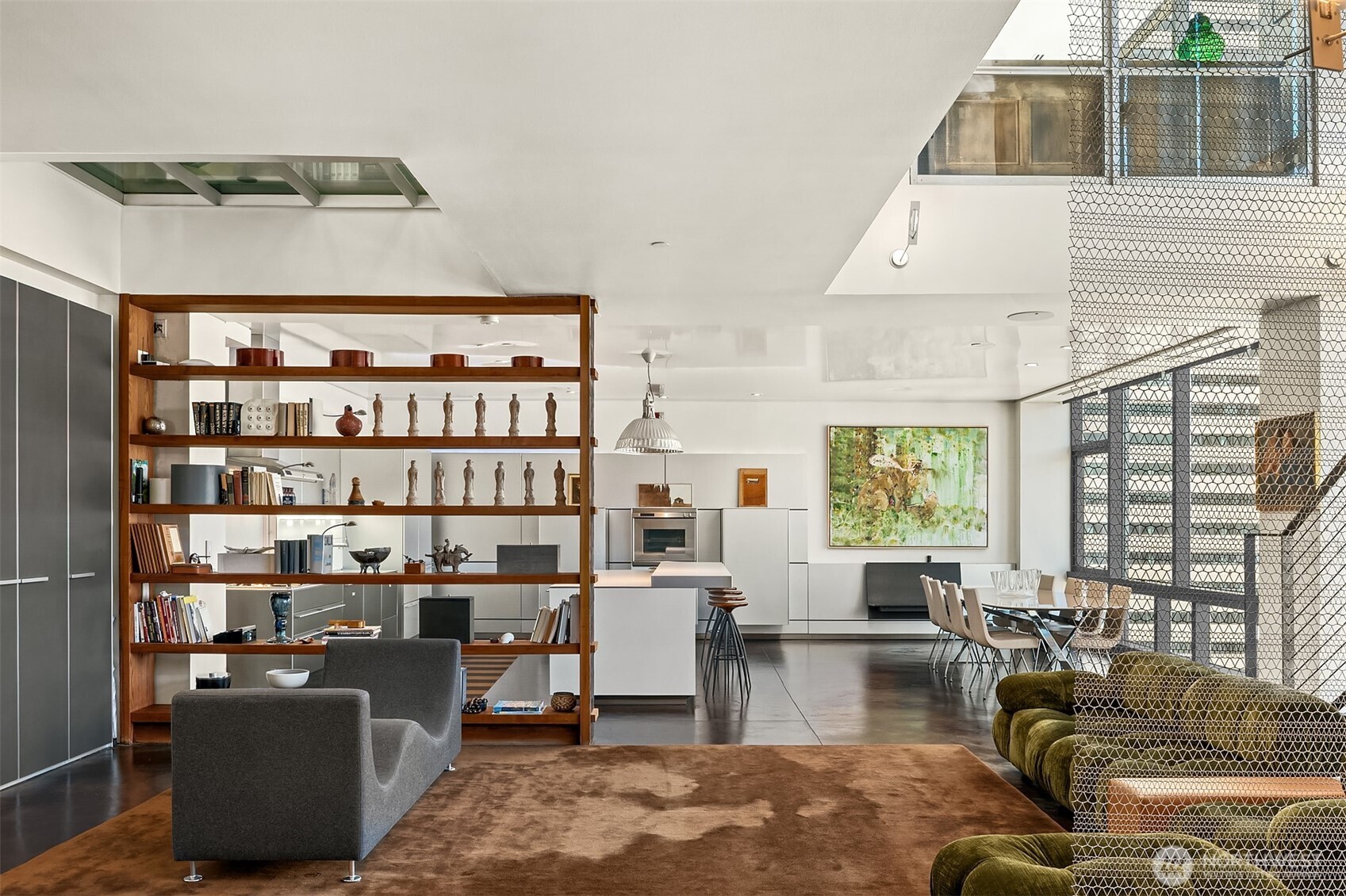 715 2nd Avenue Unit: 1505