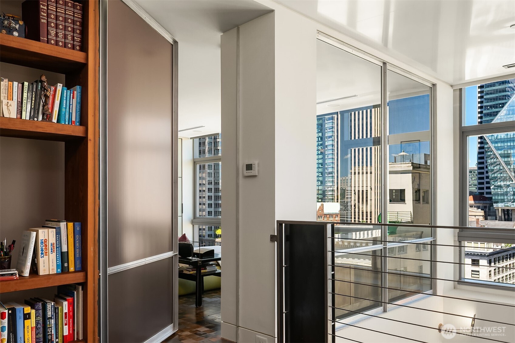 715 2nd Avenue Unit: 1505
