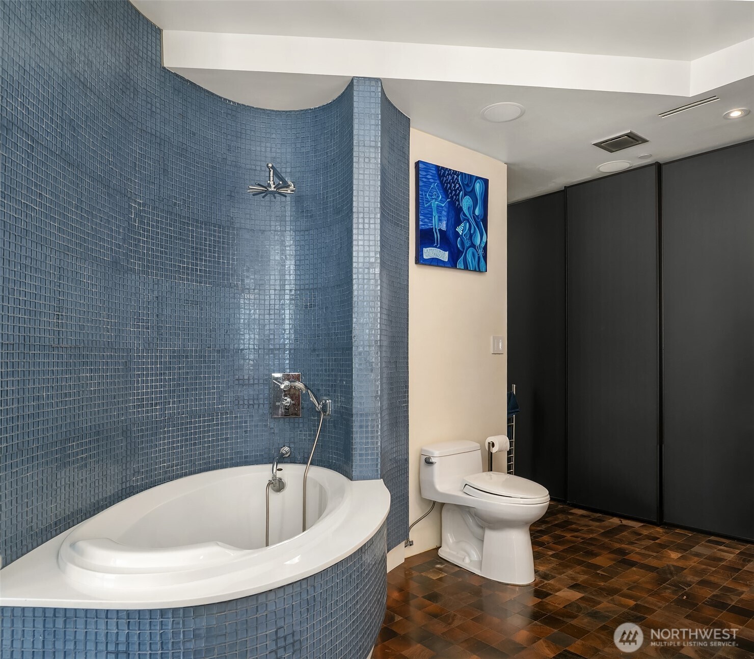 715 2nd Avenue Unit: 1505