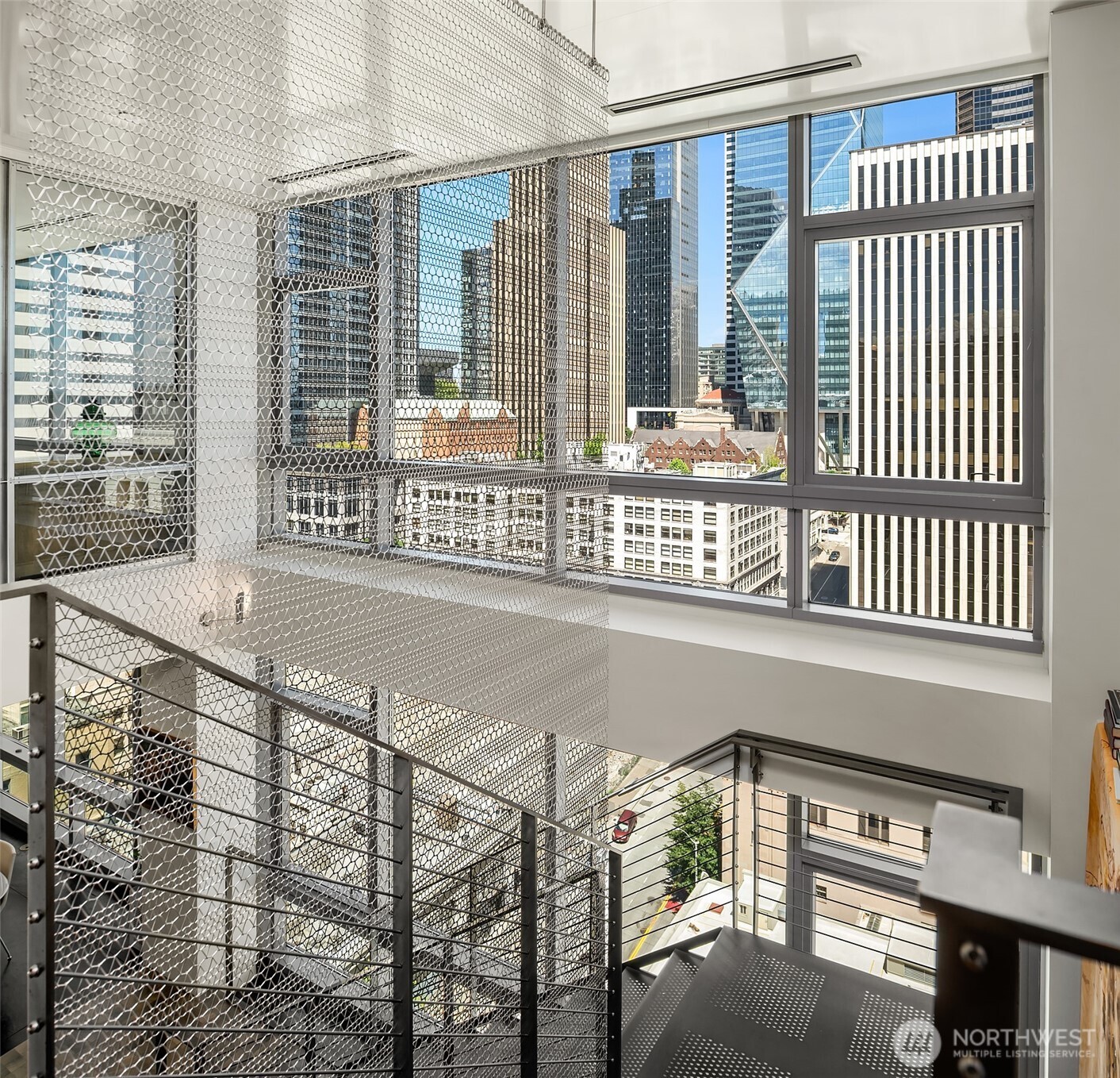 715 2nd Avenue Unit: 1505