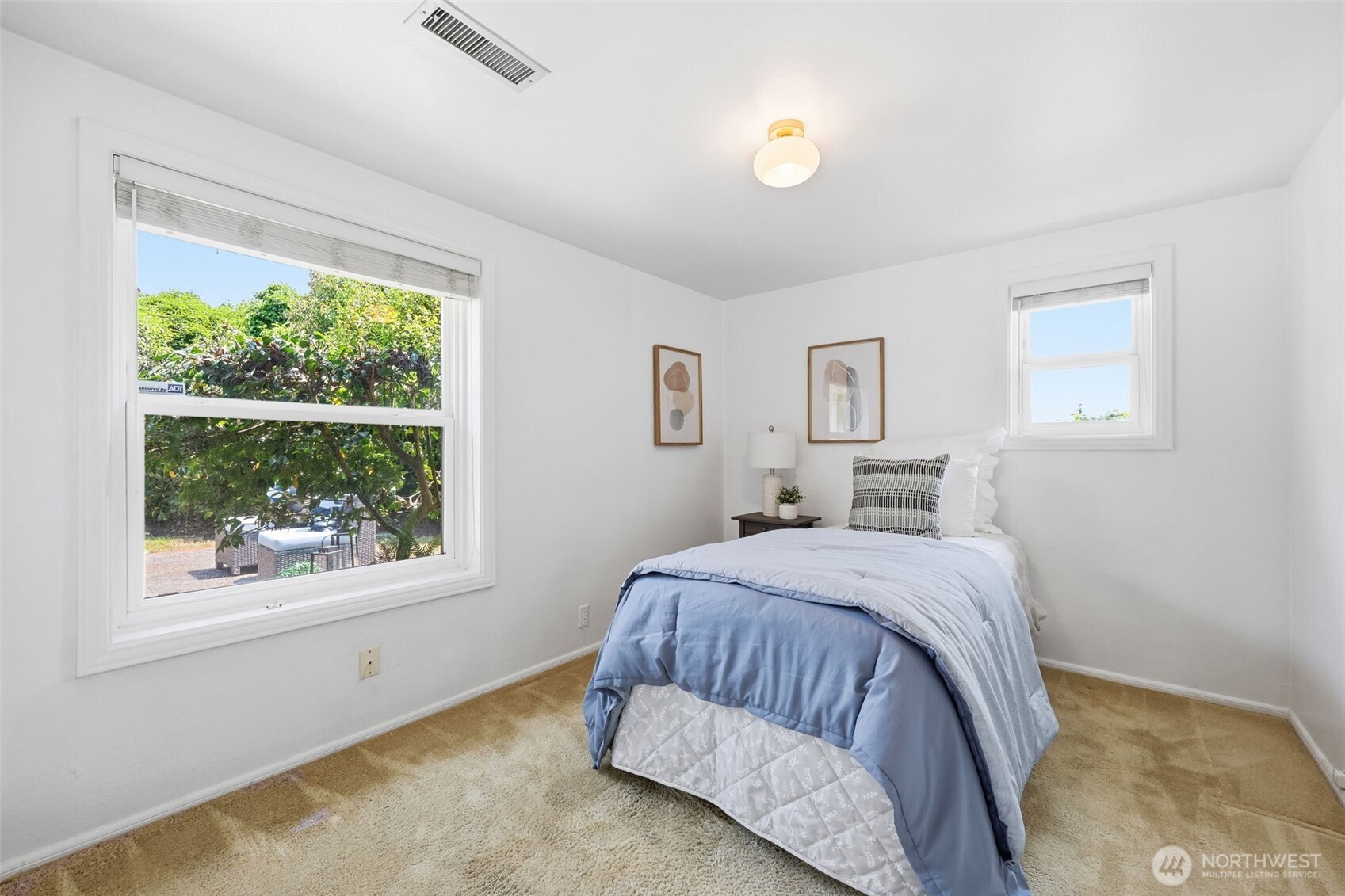 1016 Sunset Way